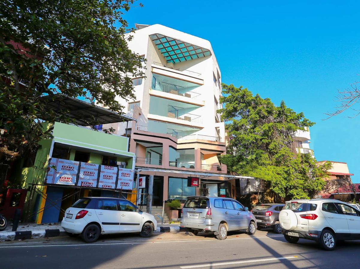 Treebo Trend Time Square Marine Drive Kochi Exterior foto