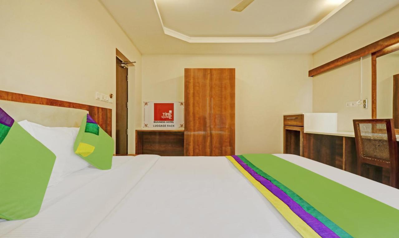 Treebo Trend Time Square Marine Drive Kochi Exterior foto