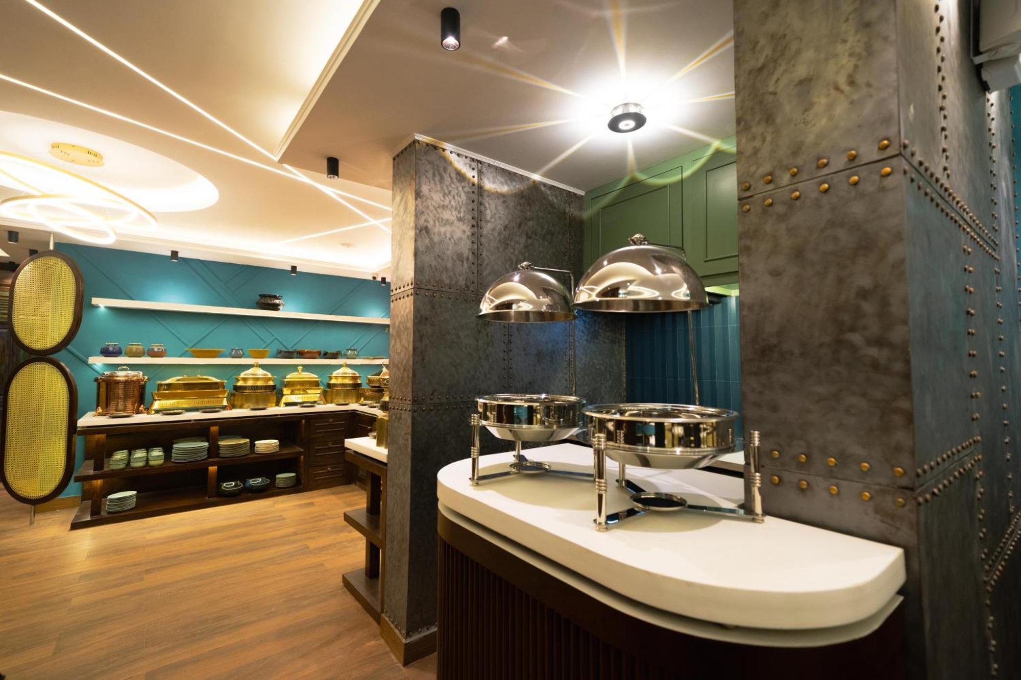Treebo Trend Time Square Marine Drive Kochi Exterior foto
